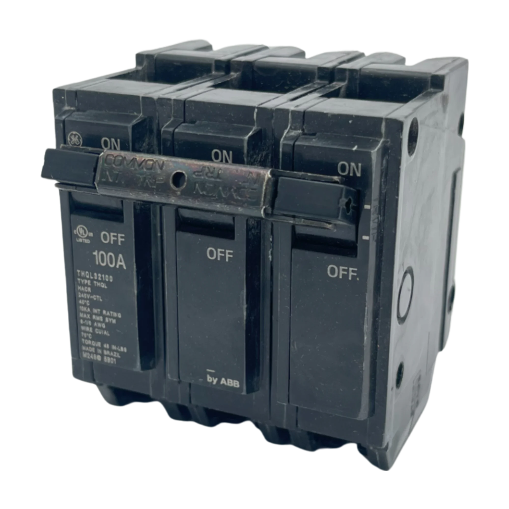 FULL SIZE BREAKER 3/P